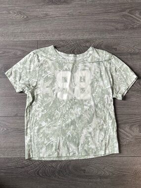 100% Cotton Cropped Athletic Tee with '98' Graphic - Sage Green Camo (leaves)